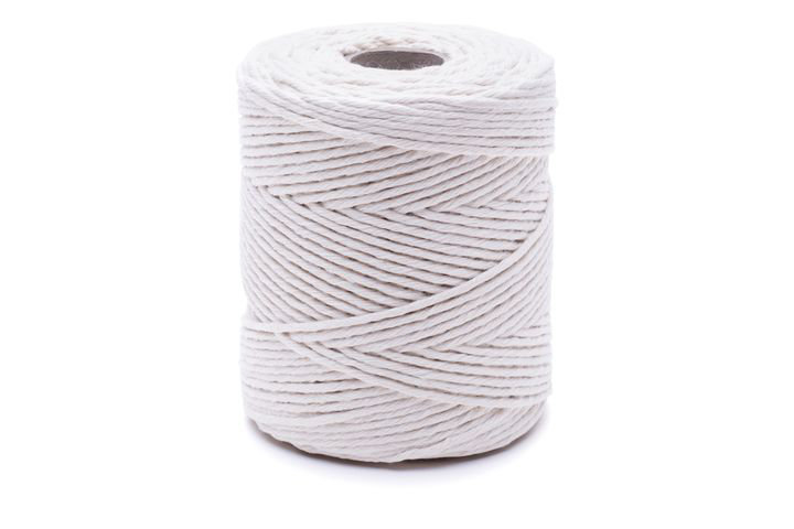 SZNUREK NICI WĘDLINIARSKIE BAWEŁNIANE 250g/180m